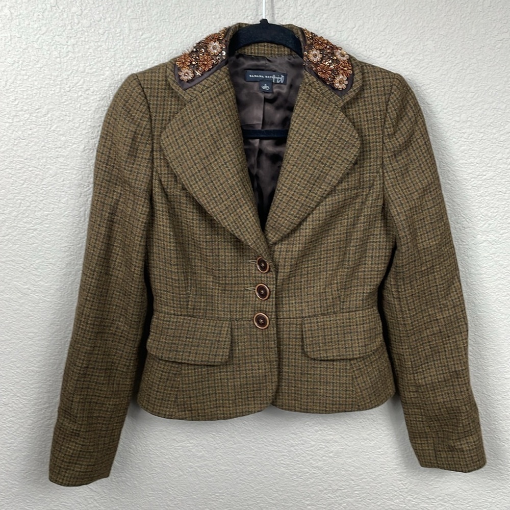 Banana Republic Tweed Plaid Check Blazer Jacket Floral Beaded Collar Sz 2